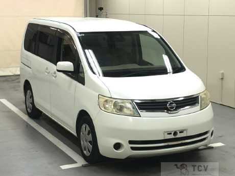 2005 Nissan Serena