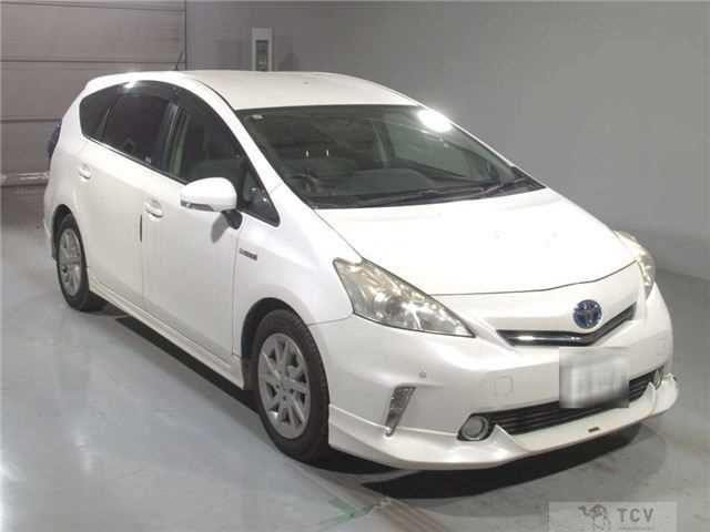 2011 Toyota PRIUS α