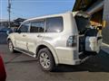2011 Mitsubishi Pajero