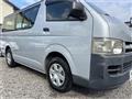 2005 Toyota Regiusace Van