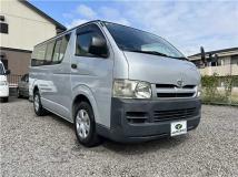2005 Toyota Regiusace Van