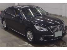2013 Toyota Crown