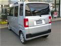 2016 Daihatsu Hijet Van