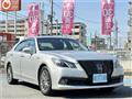 2015 Toyota Crown Hybrid