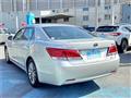 2015 Toyota Crown Hybrid