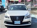 2015 Toyota Crown Hybrid