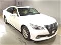 2015 Toyota Crown