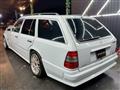 1989 Mercedes-Benz E-Class