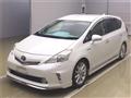 2013 Toyota PRIUS α