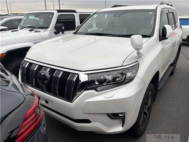 2023 Toyota Land Cruiser Prado