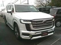 2023 Toyota Land Cruiser