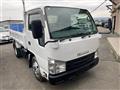 2015 Isuzu Elf Truck