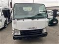 2015 Isuzu Elf Truck