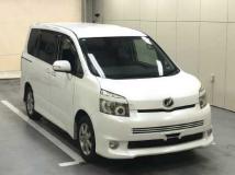 2009 Toyota Voxy