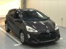 2016 Toyota AQUA