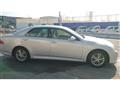 2013 Toyota Crown