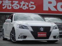 2013 Toyota Crown Hybrid