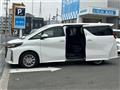 2019 Toyota Alphard Hybrid