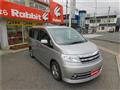 2005 Nissan Serena