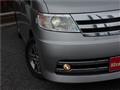 2005 Nissan Serena