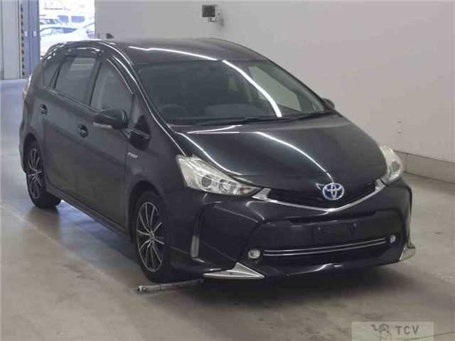 2015 Toyota PRIUS α
