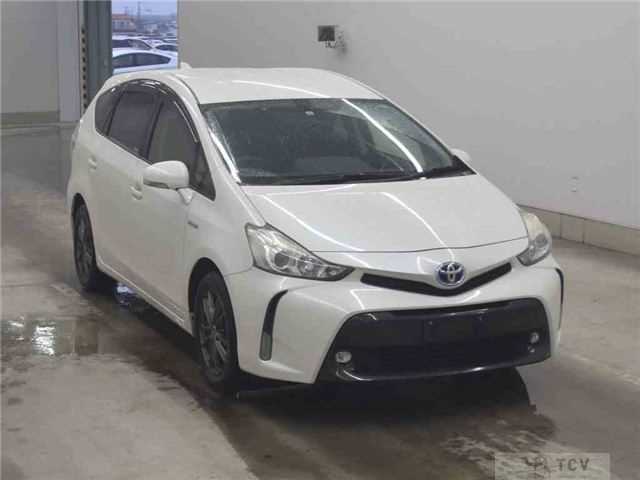 2015 Toyota PRIUS α
