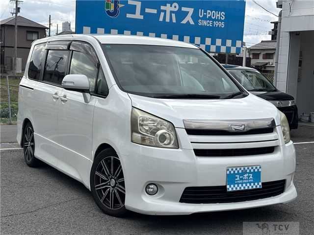 2009 Toyota Noah