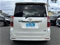 2009 Toyota Noah