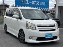 2009 Toyota Noah