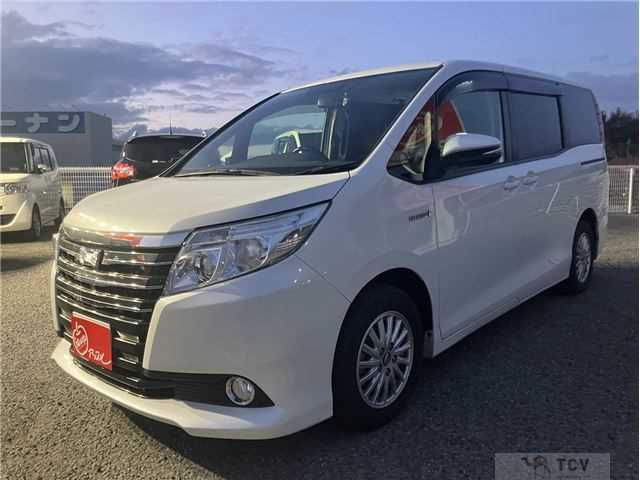 2015 Toyota Noah