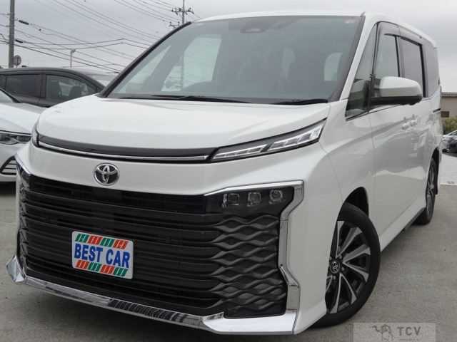2023 Toyota Voxy