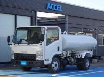 2013 Isuzu Elf Truck