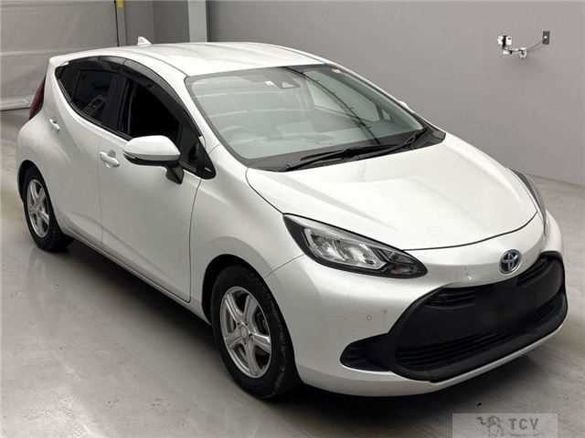 2023 Toyota AQUA