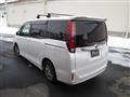 2014 Toyota Noah