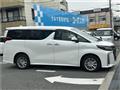 2019 Toyota Alphard Hybrid