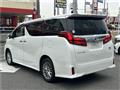 2019 Toyota Alphard Hybrid