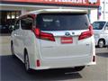 2019 Toyota Alphard Hybrid