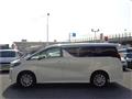 2019 Toyota Alphard Hybrid