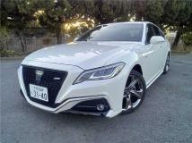 2020 Toyota Crown Hybrid