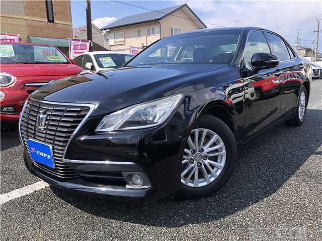 2014 Toyota Crown