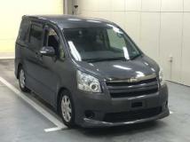 2009 Toyota Noah