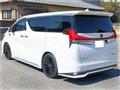 2016 Toyota Alphard Hybrid