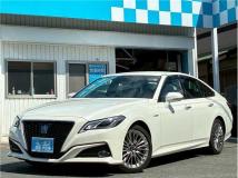 2019 Toyota Crown Hybrid