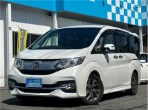 2015 Honda Step WGN