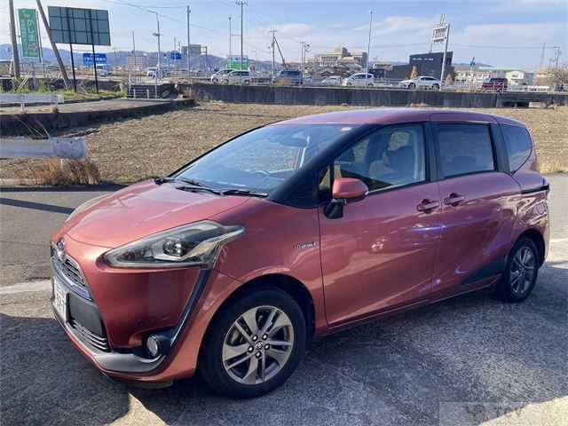 2016 Toyota Sienta