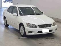 2005 Toyota Altezza