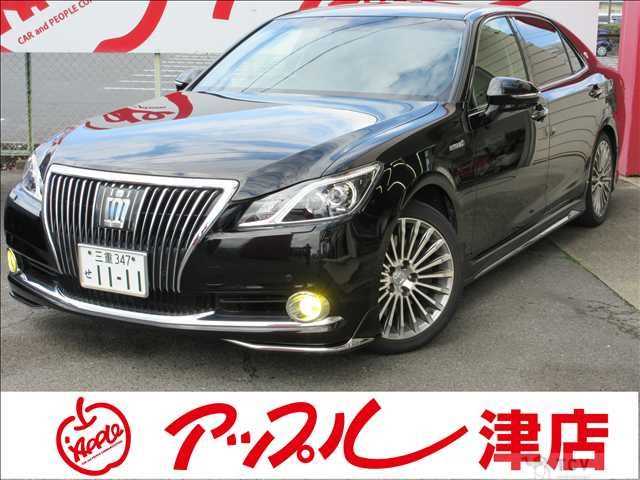 2013 Toyota Crown Majesta