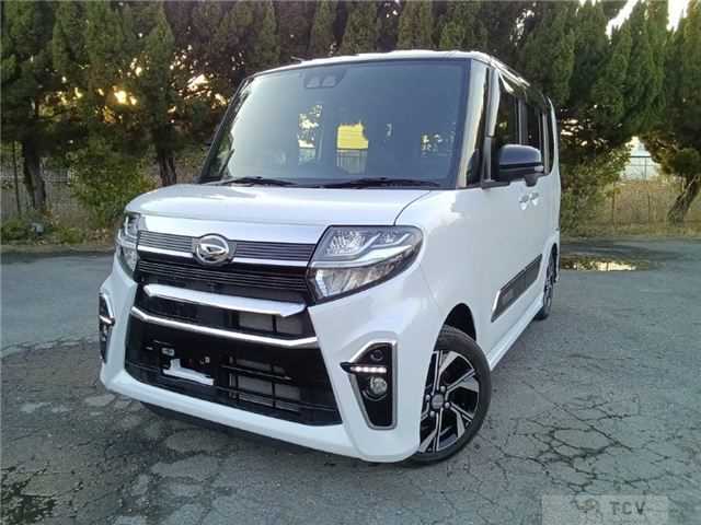 2021 Daihatsu Tanto Custom