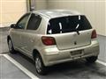 2002 Toyota Vitz
