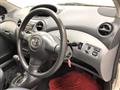2002 Toyota Vitz
